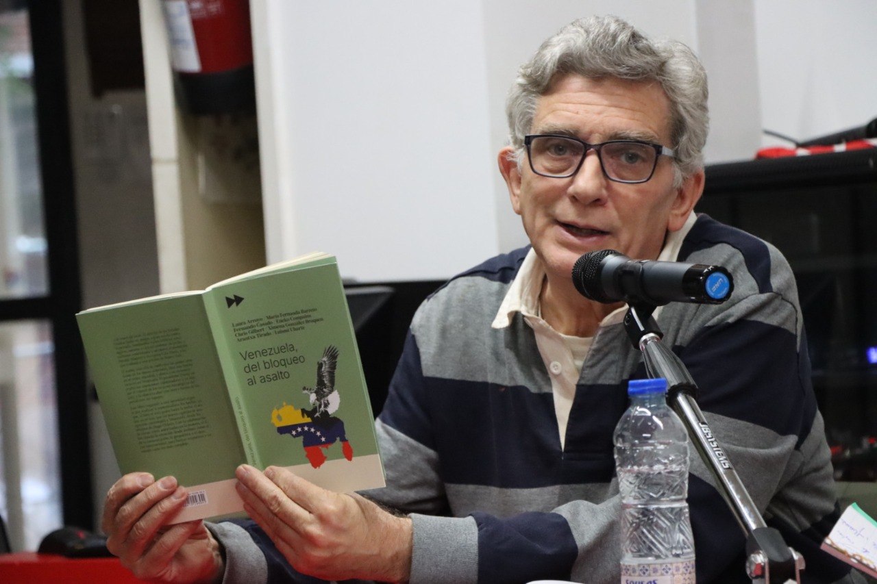 Fernando Casado denuncia la “demonización mediática” de Venezuela y alerta sobre el deterioro del derecho internacional